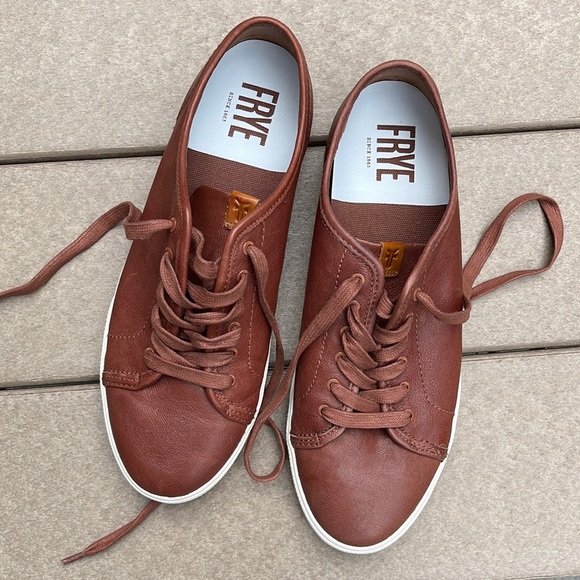 frye maya low lace